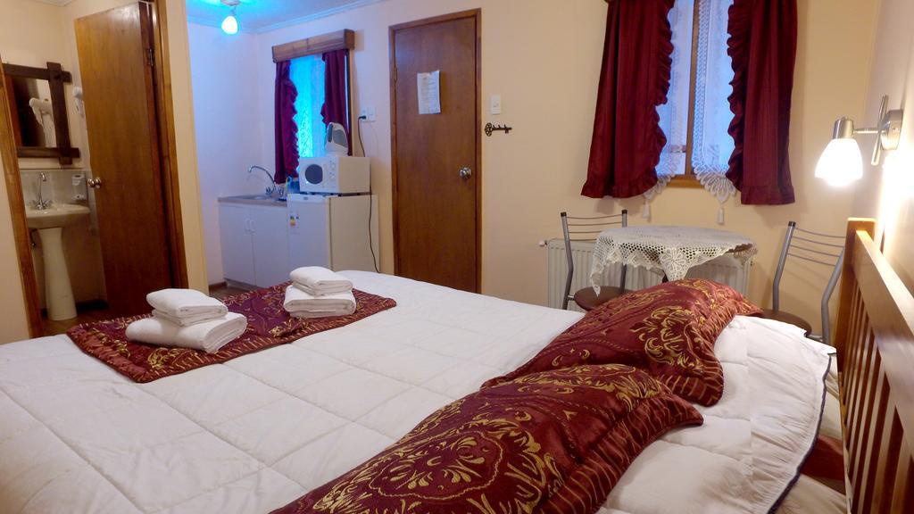 Hostal Victoria Punta Arenas Eksteriør bilde